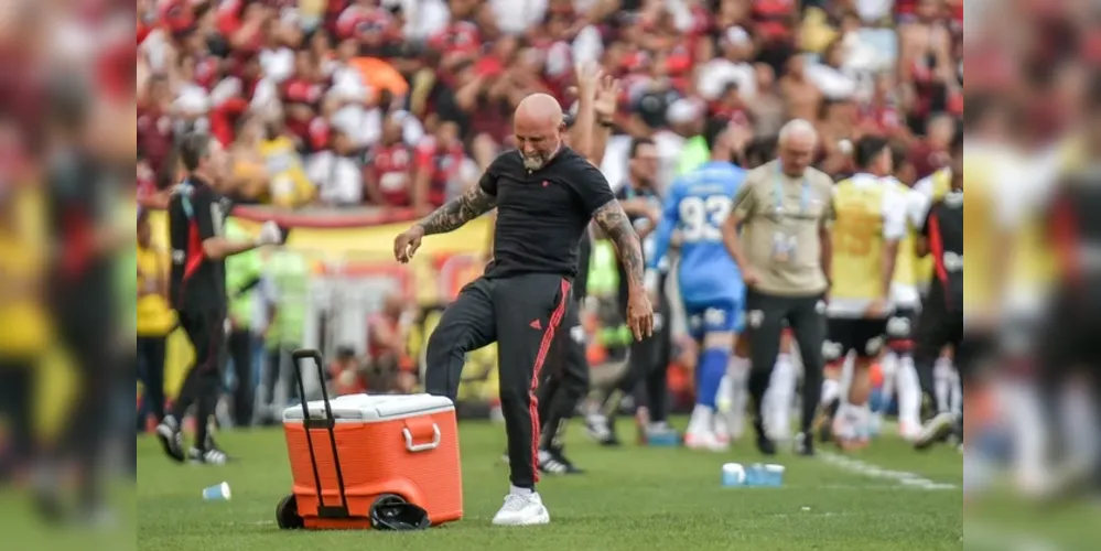 Jorge Sampaoli (foto) foi o técnico no vice da Copa do Brasil