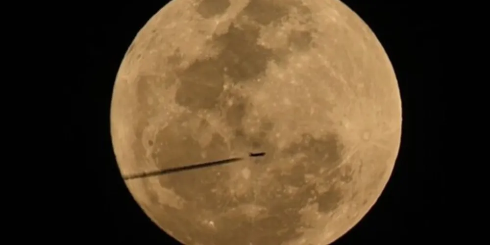 O fenômeno dessa quarta-feira foi chamado de 'superlua azul'