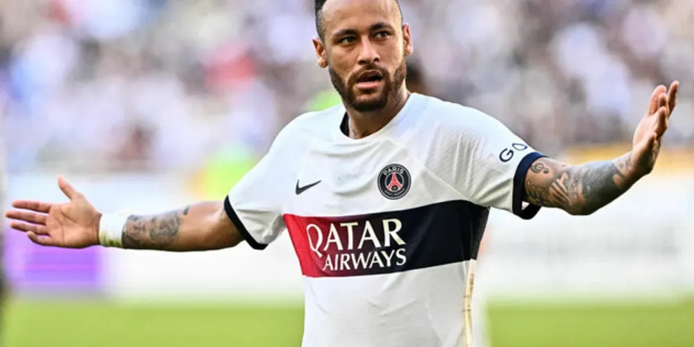 O brasileiro vai receber 80 milhões de euros por ano