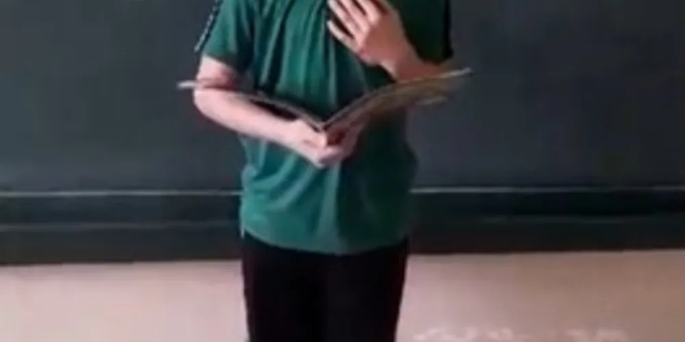 Álbum Ilustrado - Conhecendo a história de Jaguariaíva- Educação fiscal