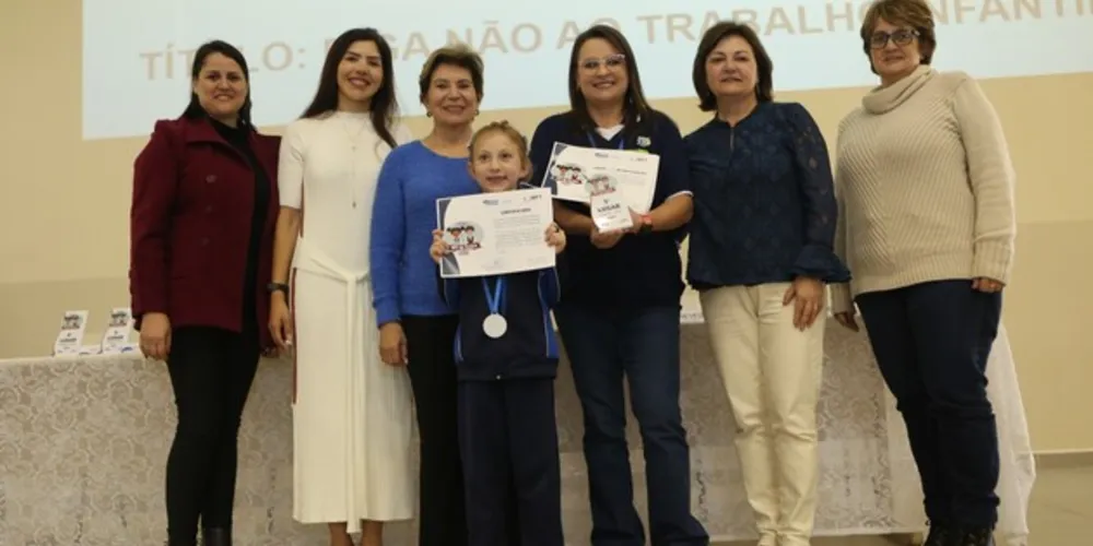 Participaram da atividade cultural alunos do 4º e 5º ano do Ensino Fundamental