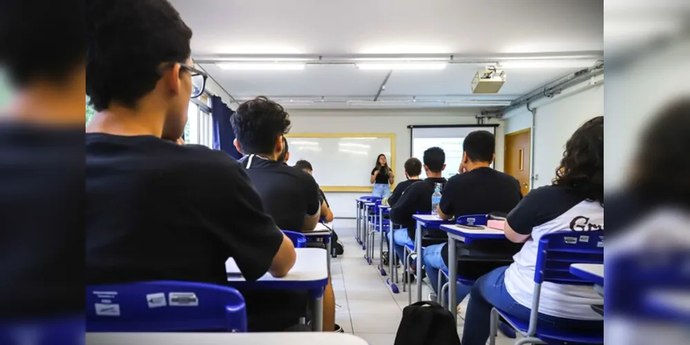 Oportunidades de emprego são em universidades estaduais do Paraná