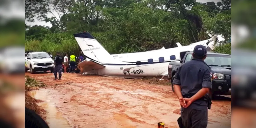 Aeronave do modelo Bandeirante levava 12 turistas a bordo