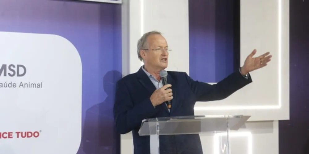 José Roberto Ricken detalha que, embora tenha ocorrido uma baixa nos
preços das commodities, houve um grande crescimento na produção