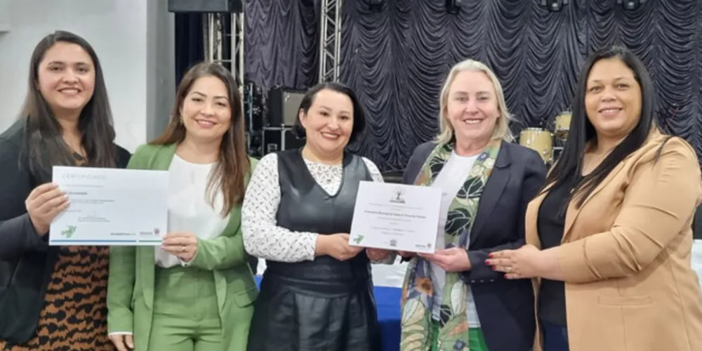 Entrega de certificação aconteceu nesta sexta-feira (28)
