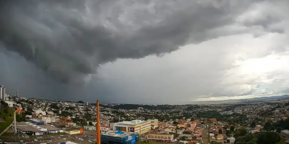 Fortes chuvas estão previstas para todo o Estado do Paraná