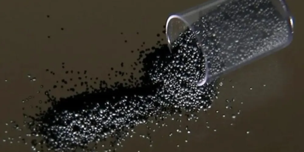 Investigada teria colocado chumbinho no capuccino da vítima, que foi internada após o episódio; polícia encontrou o veneno na casa da mulher