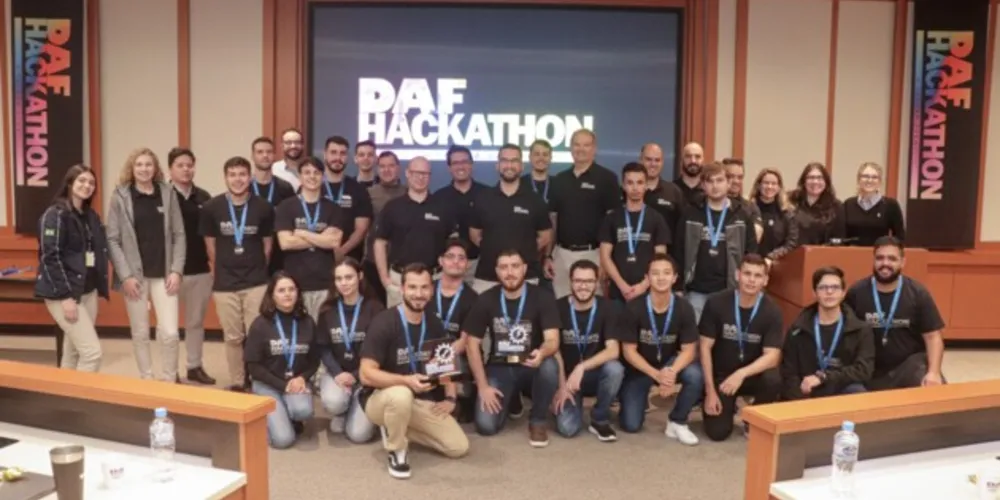 Competição de engenharia mecânica e elétrica reúne alunos da UTFPR