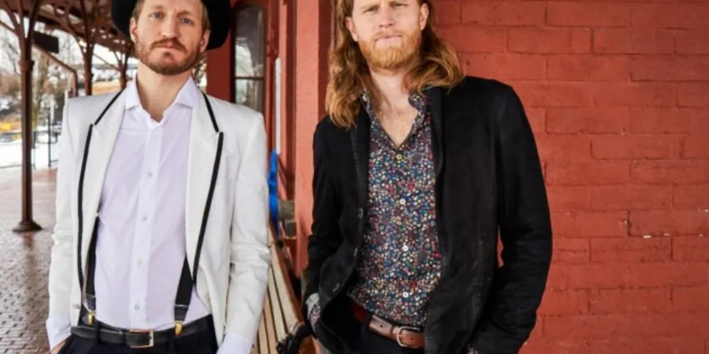 Além de "Ho Hey", o The Lumineers eternizou faixas como "Sleep on the Floor"