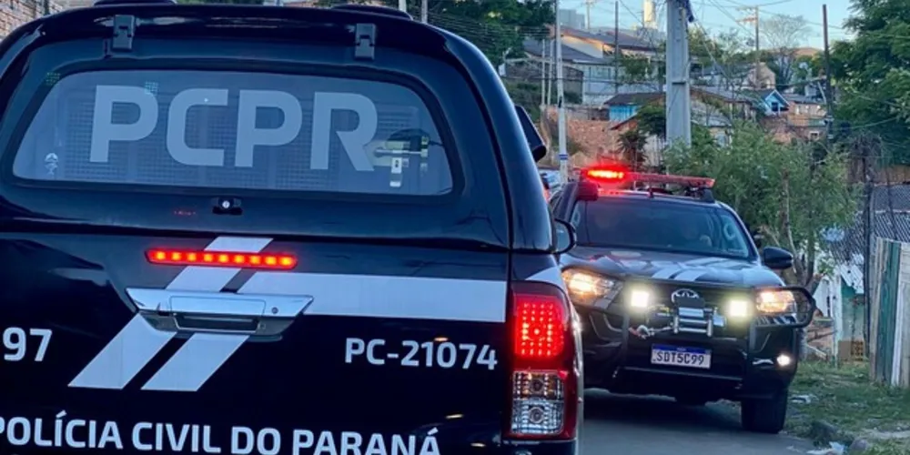 Policiais foram às ruas para o cumprimento do mandado de prisão