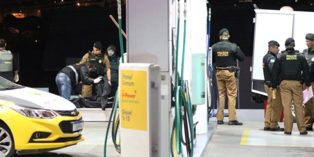 Perseguição começou quando rapaz fugiu da Polícia pela contramão de uma rua no Centro