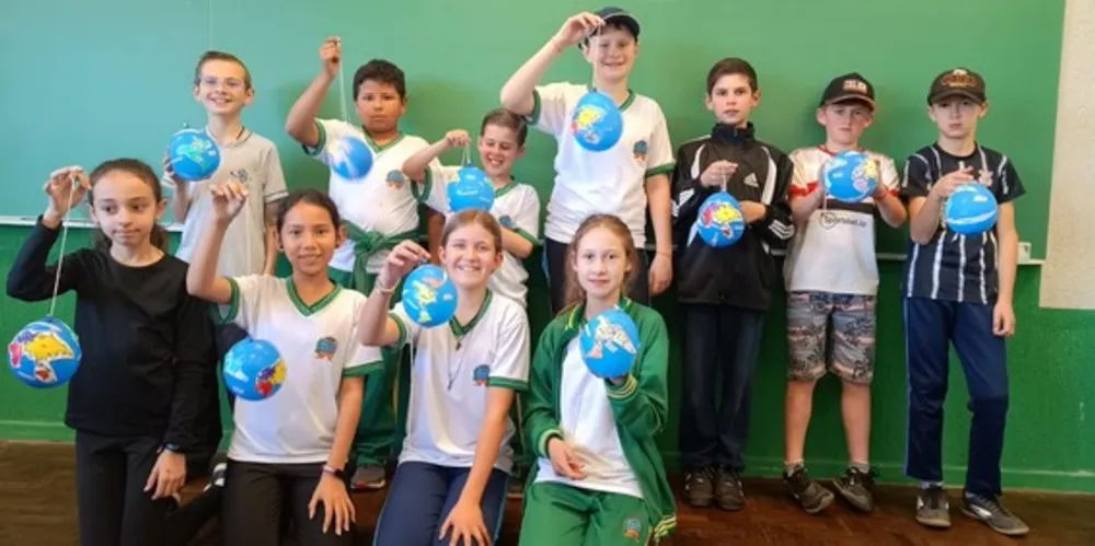 Com a atividade, os estudantes conseguiram compreender de forma lúdica e visual o conteúdo trabalhado