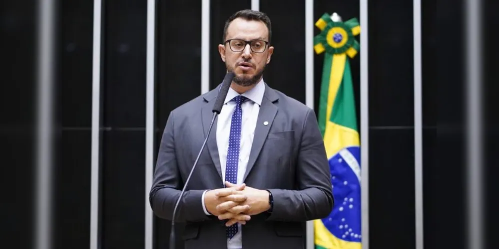 Desde o início de seu mandato, Matheus Laiola apresentou 24 projetos de lei em defesa da causa animal.