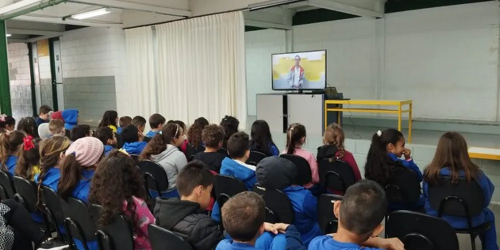 Com a utilização da videoaula, os alunos buscaram compreender aquilo que mais gostam e si mesmos e as interações que não gostam em seu cotidiano