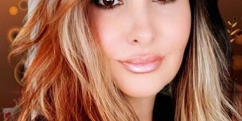 Sílvia Maria Derbli Schafranski  é advogada, formada em Direito pela Universidade Estadual de Ponta Grossa