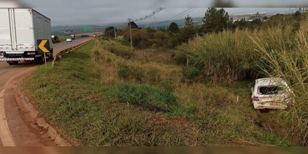 Colisão foi próxima do acesso secundário de Ponta Grossa