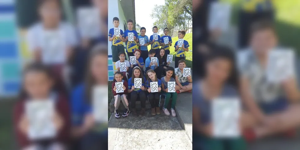 A atividade envolveu a produção de um livro, contendo todas as histórias ouvidas pela turma