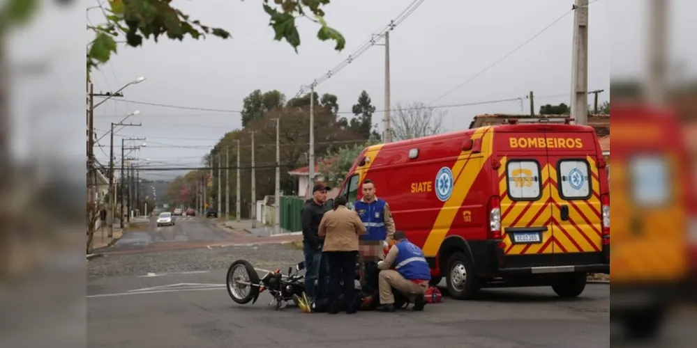 O condutor da motocicleta, um homem de 34 anos, teve ferimentos leves