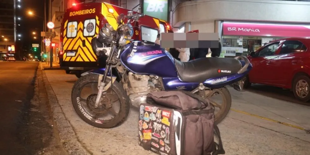 Vítima foi socorrida pelo Corpo de Bombeiros (Siate) e levada até a UPA Santana