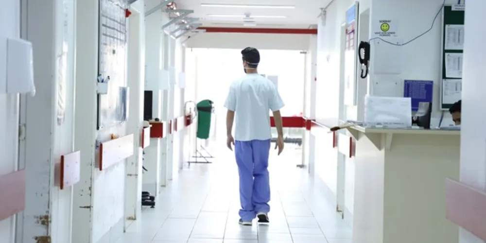 Eles recebem o Diploma de Mérito Ético, honraria dirigida aos profissionais que contam com histórico exemplar