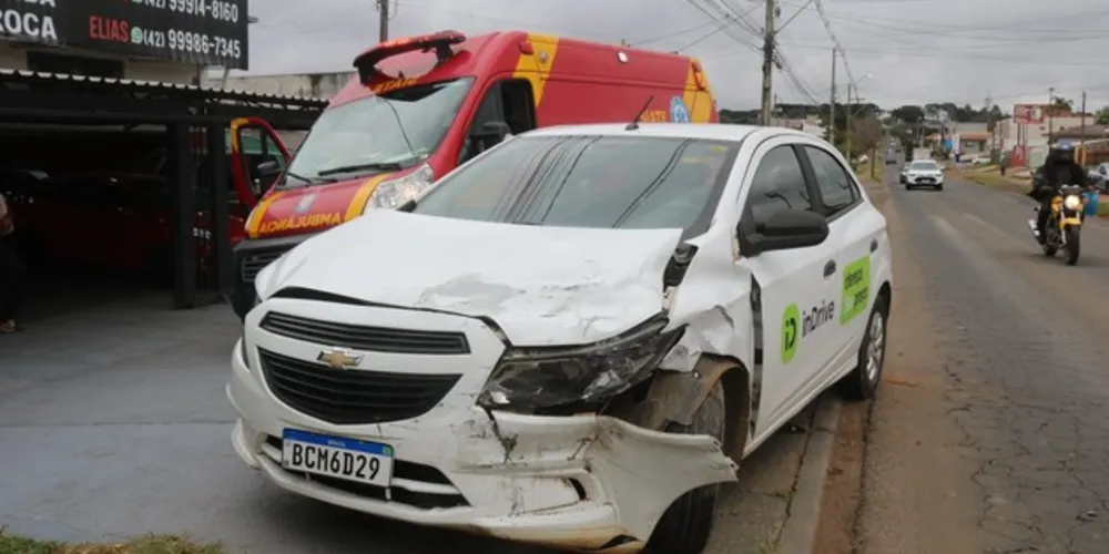 Vítimas eram passageiras de um veículo de aplicativo; outro motorista envolvido não foi localizado