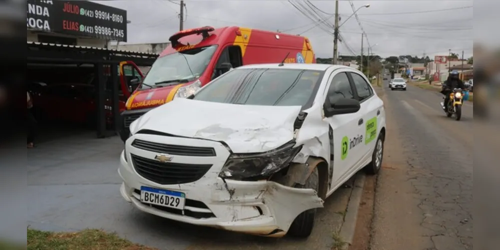 Vítimas eram passageiras de um veículo de aplicativo; outro motorista envolvido não foi localizado