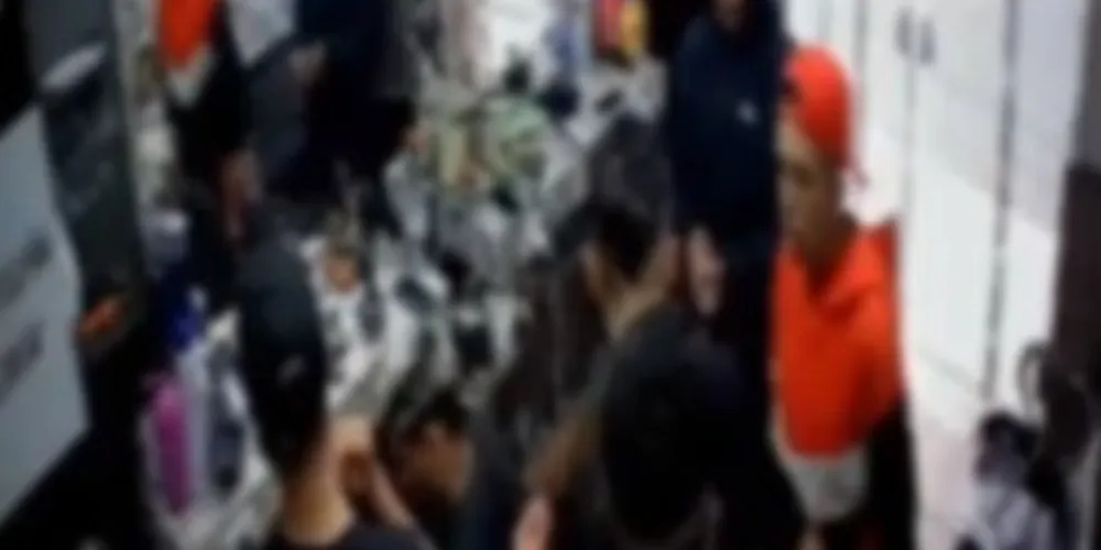 De acordo com a Polícia Militar (PM), o trio foi preso em Mandirituba, a cerca de 15 km da barbearia