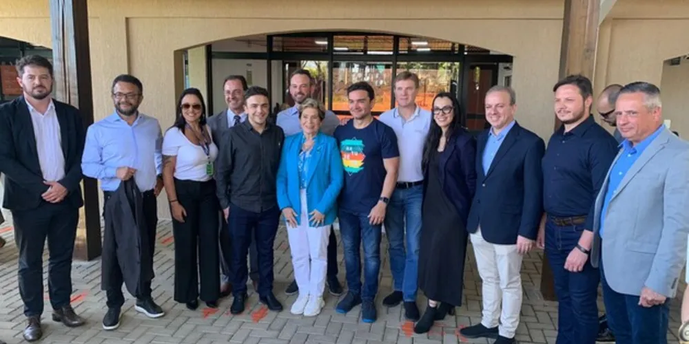 Primeira parada de Celso Sabino (União) foi no Parque Vila Velha