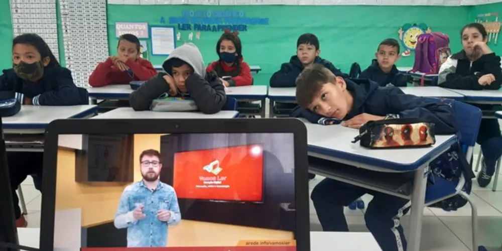 Aspectos históricos foram abordados com práticas em sala