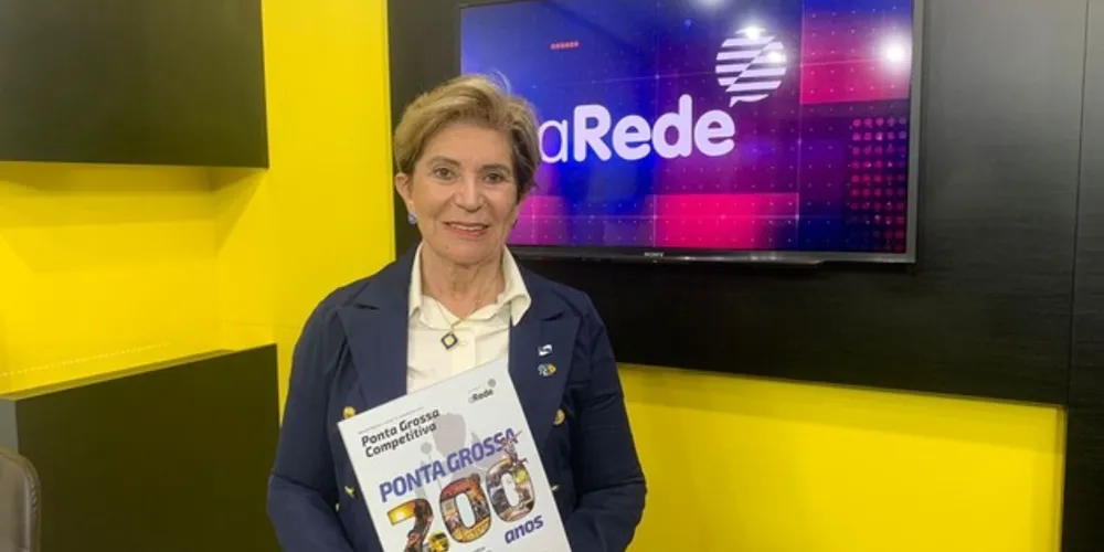 Prefeita também se emocionou durante a entrevista