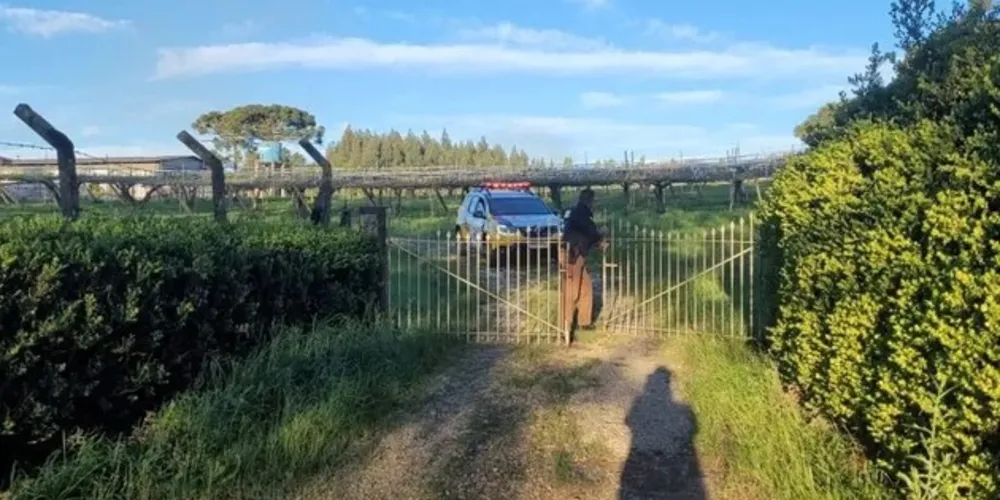 Mulher confessou a autoria do crime e disse que matou o pai com um tiro de arma de fogo