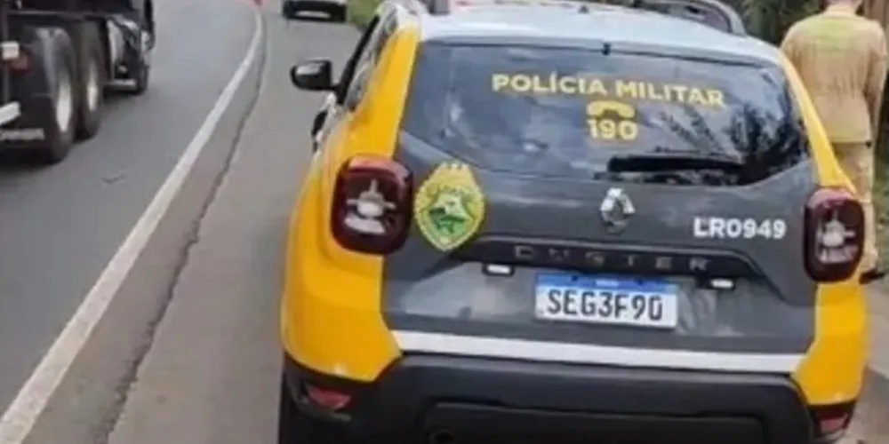 Equipes da Polícia Militar, Polícia Civil e Corpo de Bombeiros foram acionados até o local