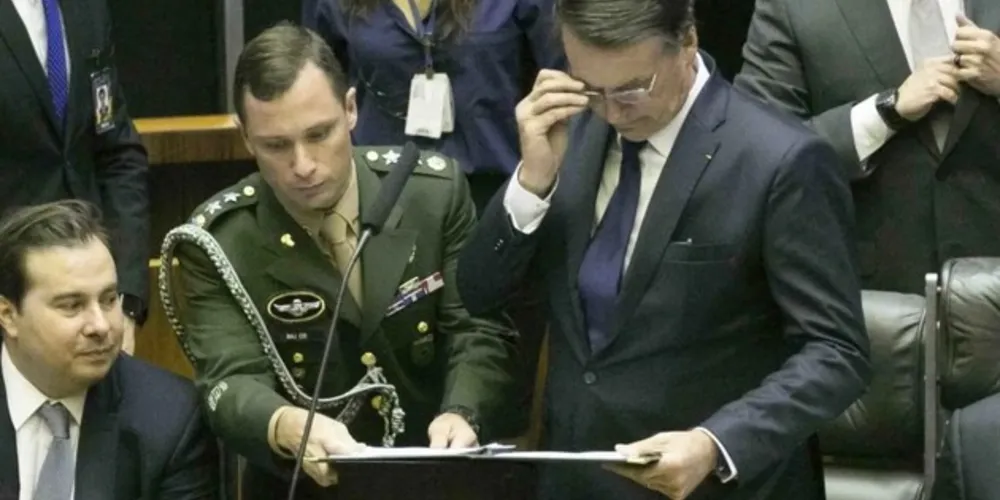 Mauro Cid resolveu fechar acordo de delação premiada com a Polícia Federal