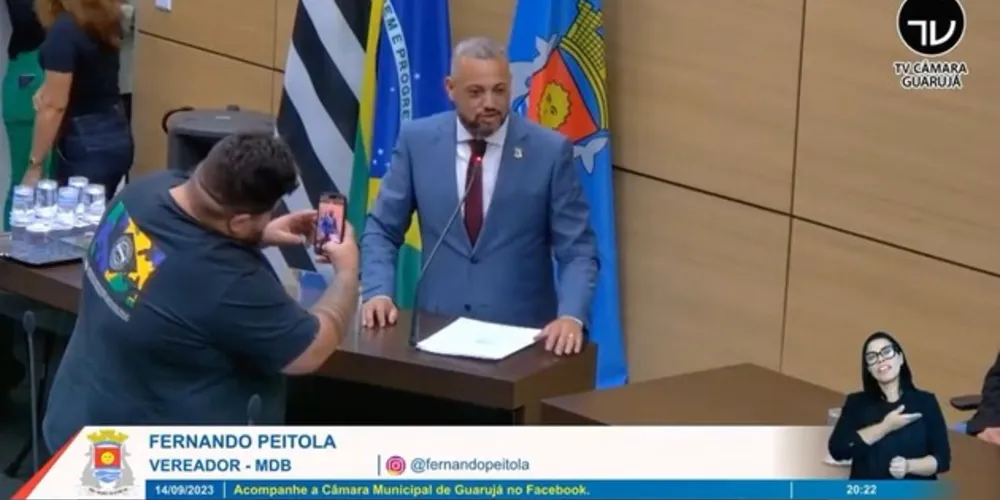 A sessão para a entrega de títulos de cidadão honorário para personalidades locais ocorreu no último 14 de setembro