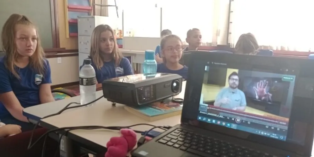 A turma realizou uma série de atividades e dinâmicas, trabalhando os conceitos de sustentabilidade e preservação ambiental