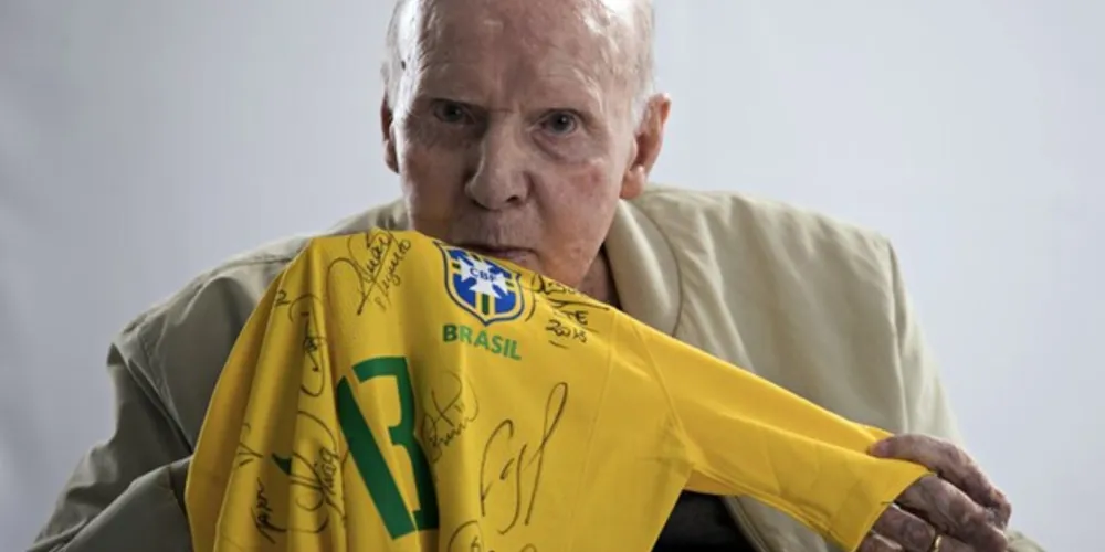 Zagallo comemorou, há cerca de uma semana, seu aniversário com a família