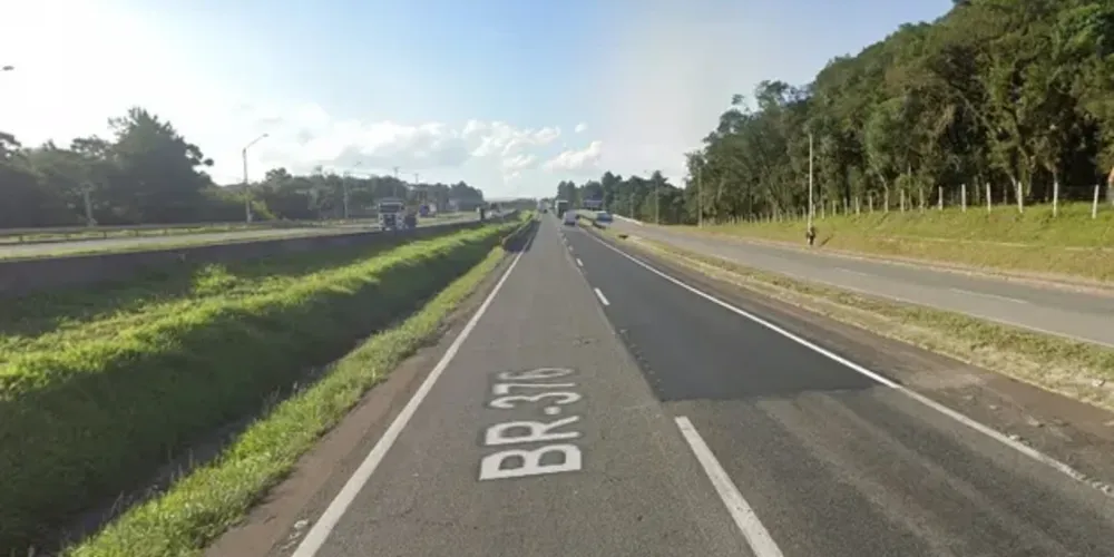 Acidente aconteceu no  quilômetro 630 da BR-376, em São José dos Pinhais, na Região Metropolitana de Curitiba