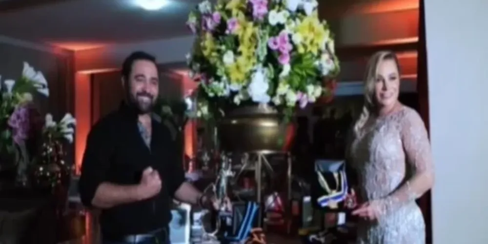 A polícia afirma que ele não repassava o dinheiro das ações judiciais