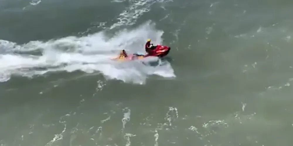 O corpo estava no Balneário Flórida, em Matinhos, que fica cerca de 13 quilômetros distante do local do sumiço