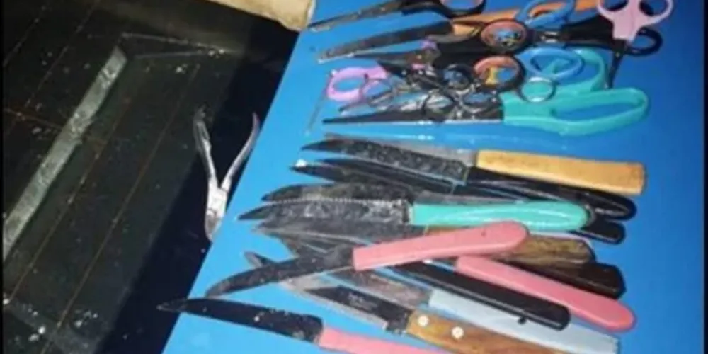 A  Polícia Militar do Rio de Janeiro (PMRJ) afirmou ter apreendido mais de 60 objetos perfurocortantes nos pontos de revista