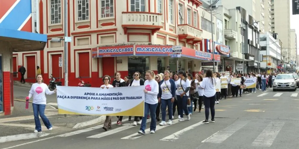 O tema foi “Possibilitando a Amamentação: Fazendo a diferença para mães e pais que trabalham”
