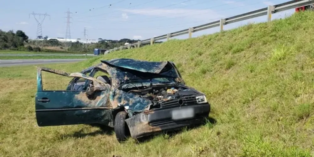 A motorista e o filho ficaram feridos