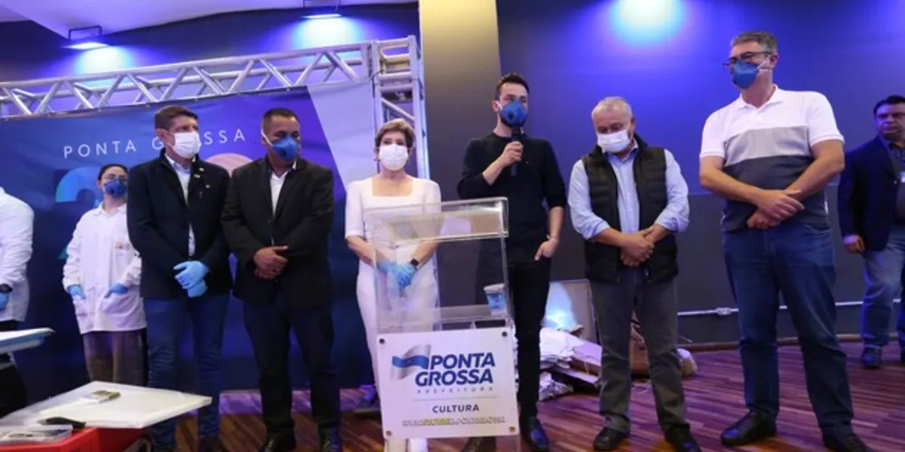 O documento lido pelo atual presidente da Câmara, foi assinado por Ernani Pilatti, chefe do Legislativo em 1973