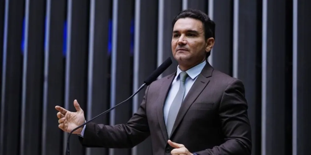 Celso Sabino assumiu o ministério em julho deste ano