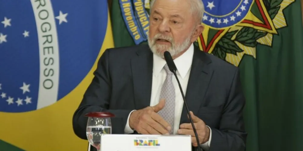 Lula diz que pretende fechar clubes de tiro particulares