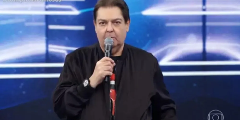 Apresentador já está na fila do SUS, diz boletim médico.