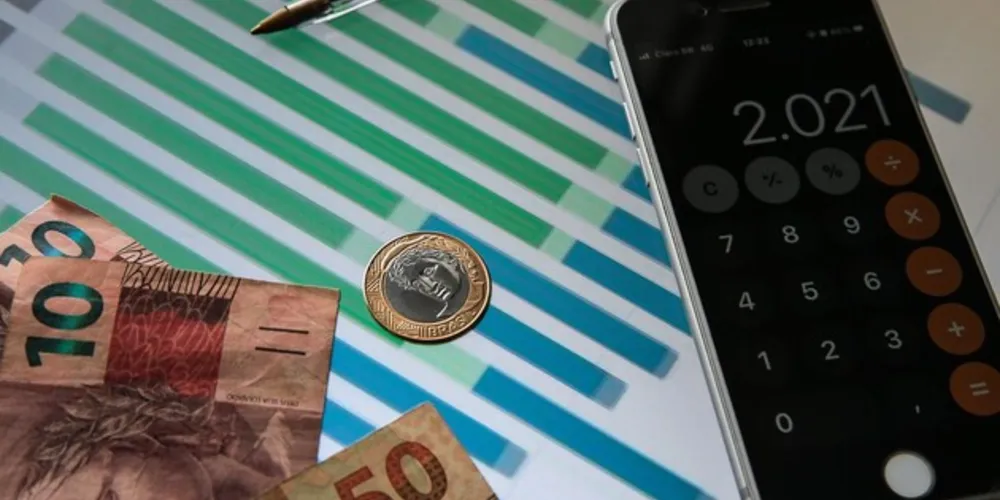 O PIB acumula alta de 3,2% no período de 12 meses