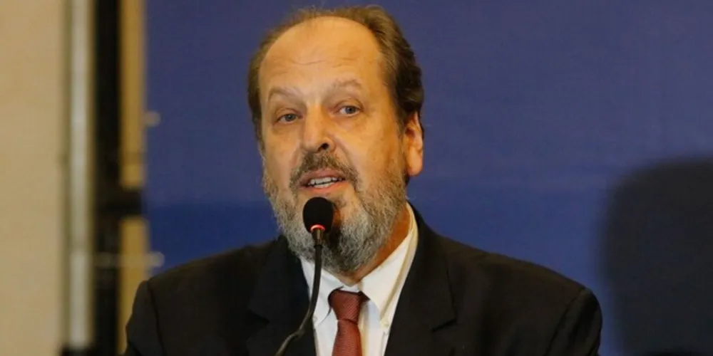 O executivo faleceu aos 63 anos em Santos, sua cidade natal