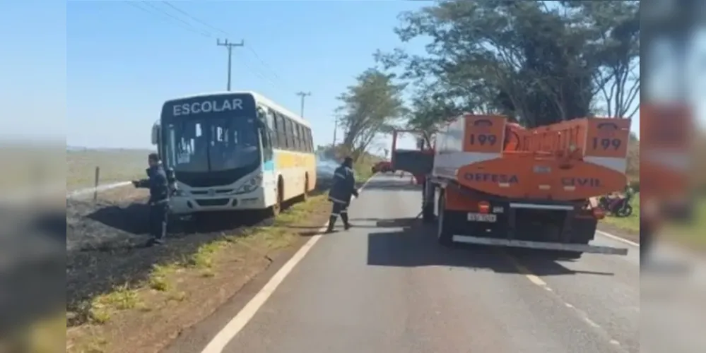 Apesar do grande susto, nenhum dos passageiros e nem o motorista ficaram feridos