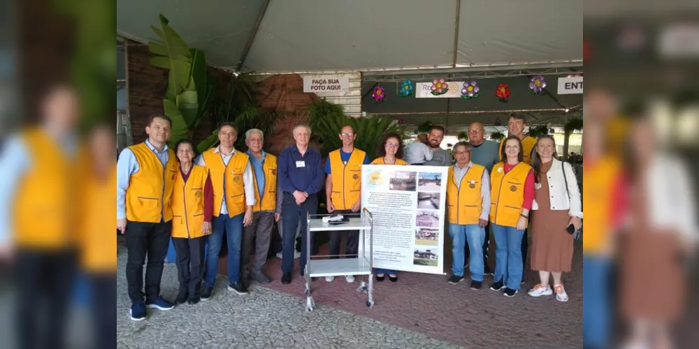 A Expo&Flor entregou às entidades inscritas os três primeiros projetos contemplados com os valores arrecadados com a venda das flores, orquídeas e plantas